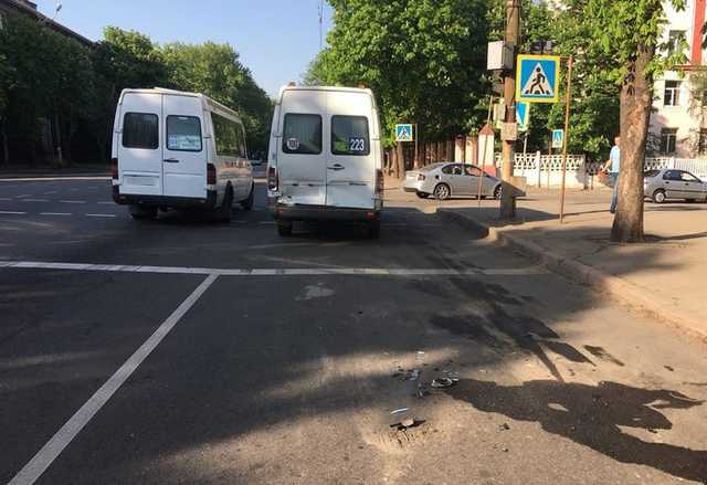 В Кривом Роге снова произошло масштабное ДТП с участием маршрутки