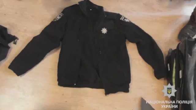 Двое иностранцев переодевались полицейскими и грабили в Киеве других иностранцев