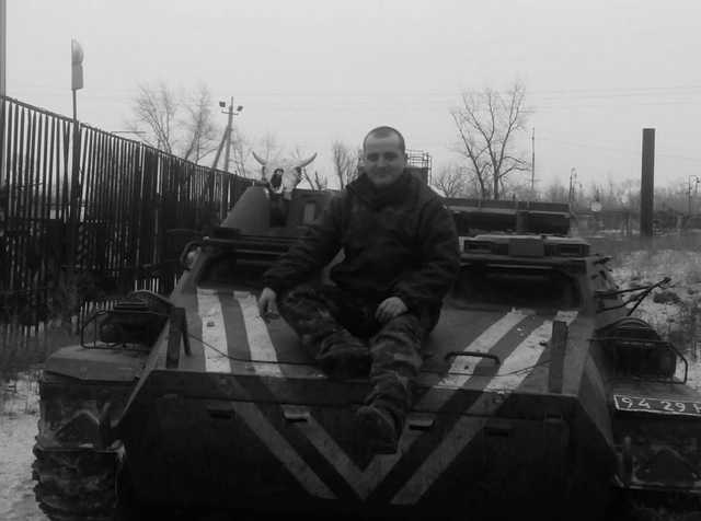 Получил прикладом в висок: На Донбассе при странных обстоятельствах погиб украинский военный