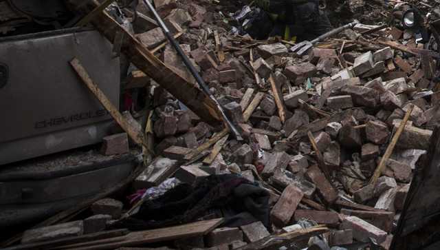 НП на Черкащині: падає будинок, жителям ніде врятуватися