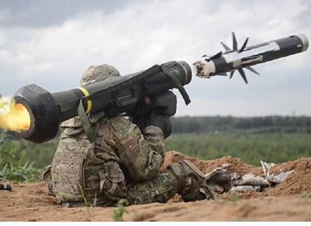 "Джавелины" прибыли в Украину, – Госдеп США