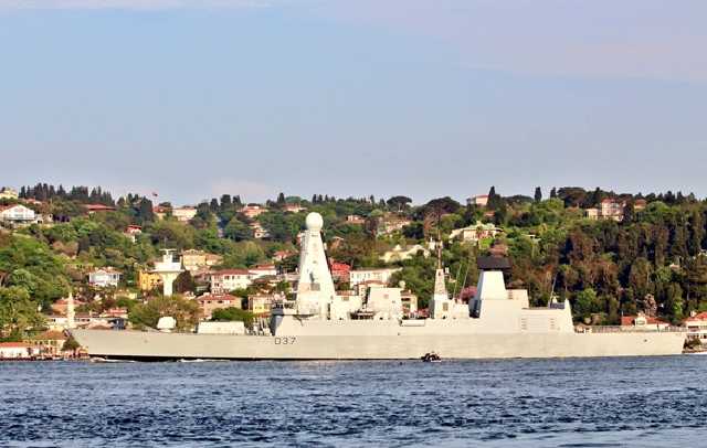 Корабли НАТО вошли в Черное море