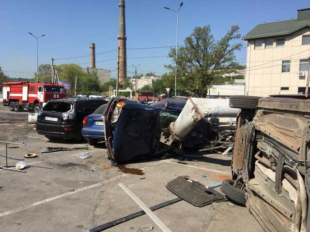 З’явилося відео жахливої аварії у Дніпрі