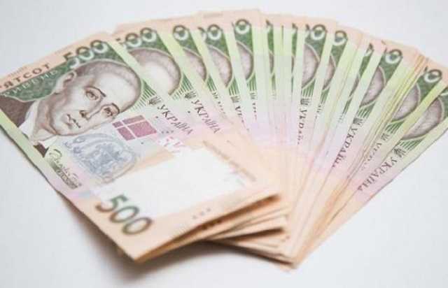 «Хватать все, что лежит» – сколько украинцам стоит содержание депутатов-миллионеров