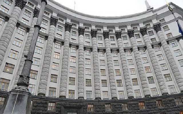 Уряд готує розпродаж 26 держкомпаній: МінАП проти приватизації агрофірм, «Індар» загубився