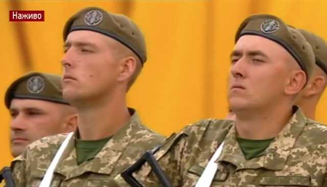 Воины 101-й отдельной бригады охраны Генштаба приняли присягу