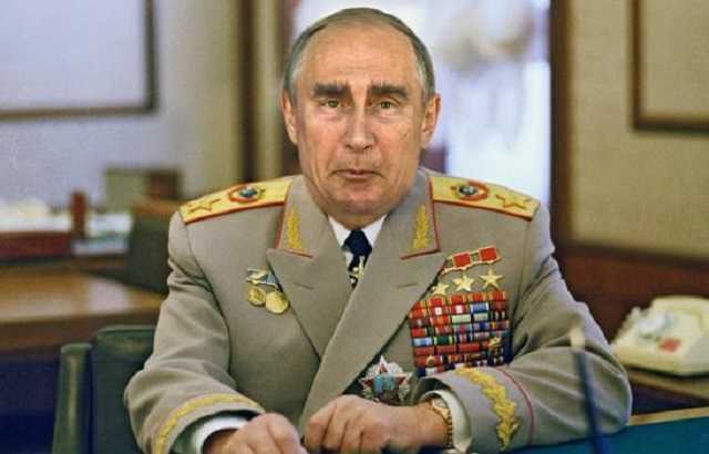 Le Figaro: «Путин — это смесь Брежнева и Хрущева!»