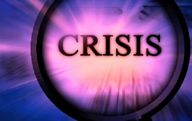 Сейчас финансовая система Украины очень неустойчивая, поэтому раздуть мощный финансовый кризис довольно легко