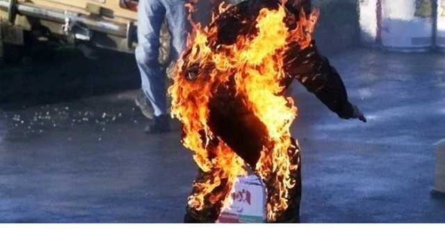 В Луцке мужчина поджег себя во время концерта ко Дню матери