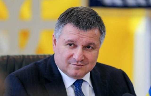 Нацполиция оставила себе 1,5 млн грн, предназначенных для закупки наручников