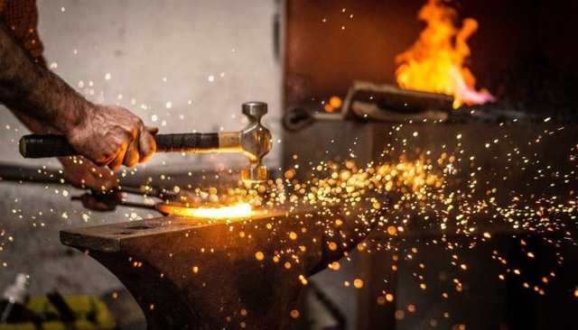 Станислав Речинский: “Мы вновь между молотом и наковальней”