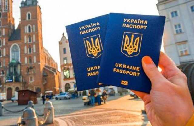 «Очередное министерство с дармоедами» – депутаты хотят вплотную заняться мигрантами