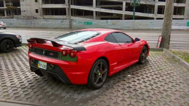 В Украине засветилась очень редкая Ferrari