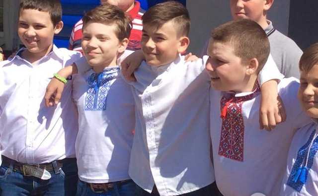 На линии огня. Что сделал "русский мир" с украинскими школами на Донбассе