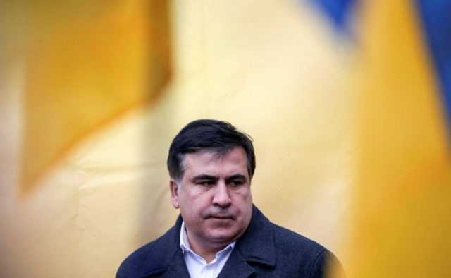 В центр Киева стянули Нацгвардию и военные авто, к панике причастен Саакашвили