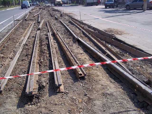 "Укрзализныця" закупила у фирмы Ахметова стали на 1,7 миллиарда