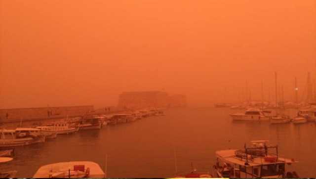 Туркменистан накрыла загадочная белая пыль