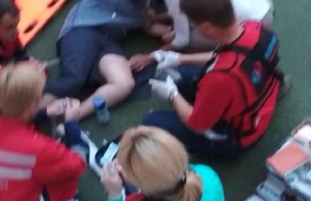 Во время концерта «Дзидзьо» с трибуны стадиона трагически упал зритель