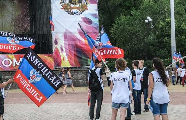 Фашик Донецкий: Недолюдям въезд запрещен. Эссе о границе рф