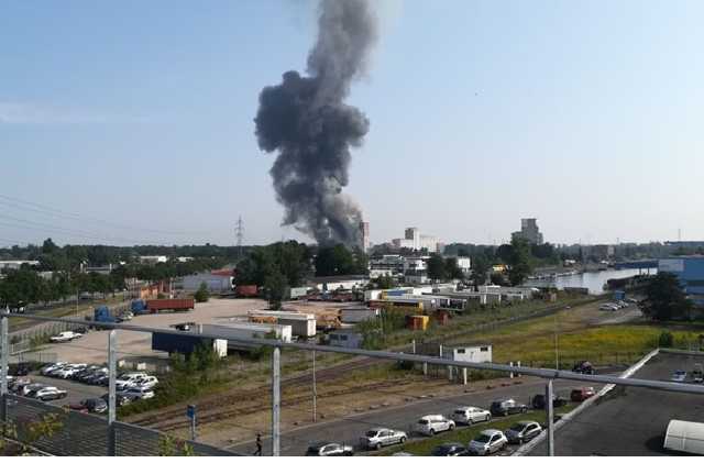 В Страсбурге прогремел взрыв: много пострадавших