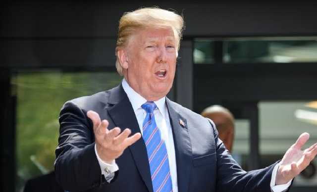 Дональд Трамп и Ким Чен Ын завершили личную встречу