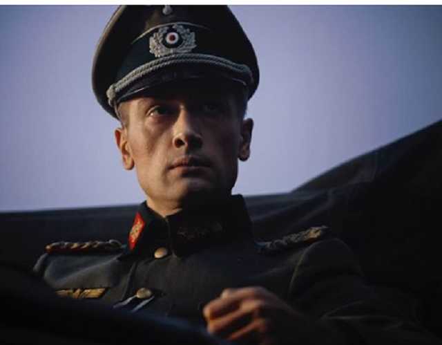 "Штандартенфюрер": новое фото воина-актера Пашинина позабавило сеть