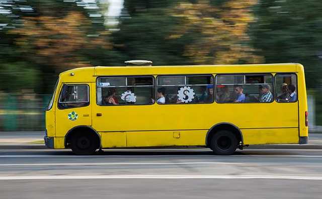 Вышвырнул ребенка: горе-водитель на Львовщине разозлил сеть своим поступком