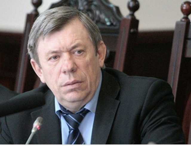 Член Вищої кваліфікаційної комісії суддів Михайло Макарчук виносив неправосудні рішення на посаді судді (документ)