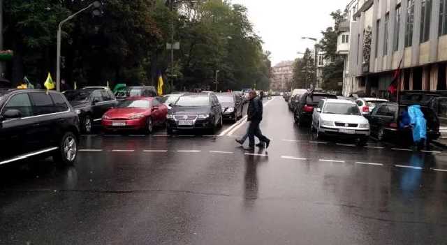 В Киеве могут разрешить ездить со скоростью 80 км/ч. Список улиц