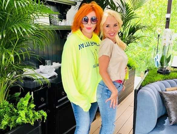 "Вы очаровательны": Ирина Билык порадовала фанов "ядовитым" фото