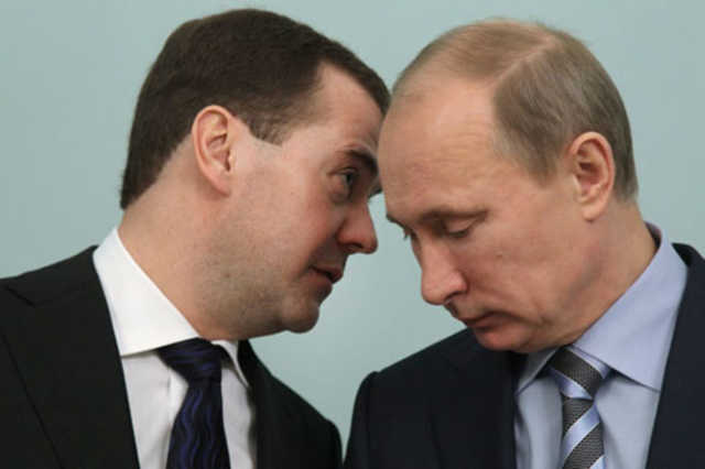 Россию ждут протесты: Медведева призвали уйти, а Путина - покаяться