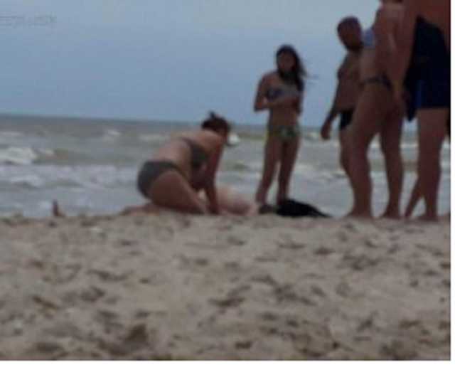 "Медиков не дождался" - мужчина час умирал на пляже