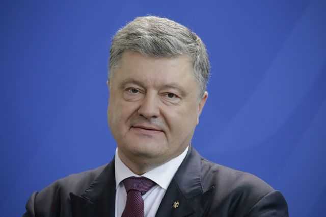 Порошенко внес на рассмотрение Рады законопроект о создании Высшего антикоррупционного суда