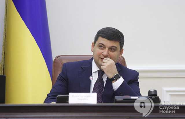 Синдром Яценюка: нынешний премьер стремительно теряет рейтинг и становится "токсичным" – политолог