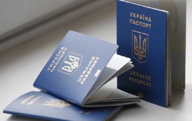 Благодаря инициативе Порошенко, у крымчан возникнут трудности с получением гражданства Украины