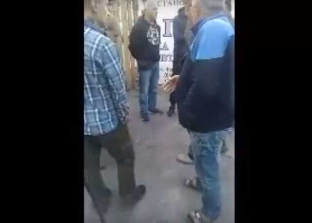 "Не знает украинского!" Появилось видео "языкового скандала" с ветераном АТО на Винниччине