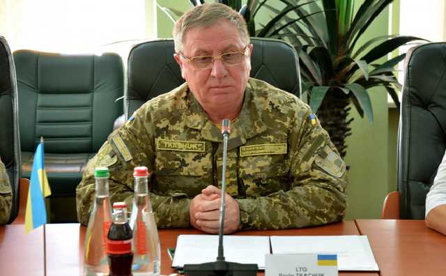 Антикоррупционная прокуратура закрыла дело против генерала Ткачука, поверив ему на слово