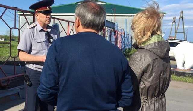 После многочасового ожидания заявление Денисовой наконец приняла колония, где содержат Сенцова