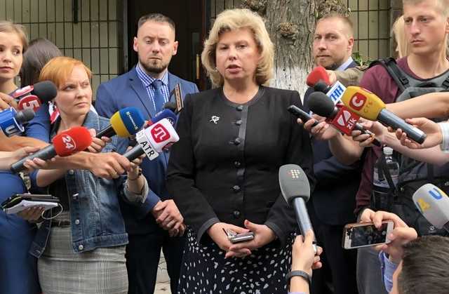 Москалькова жестко раскритиковала Денисову за ее попытки попасть к Сенцову