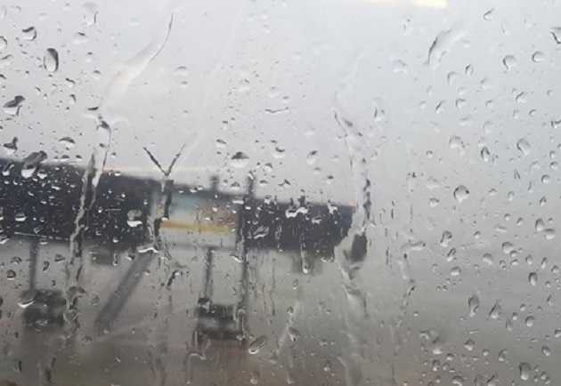 На Москву обрушился "ливень века": фото и видео буйства стихии