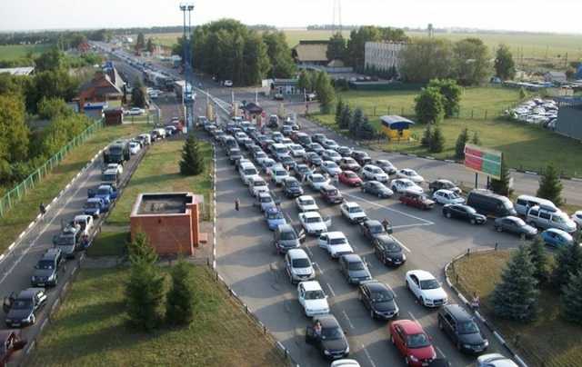 В Украине появилось приложение для отслеживания очередей на польской границе