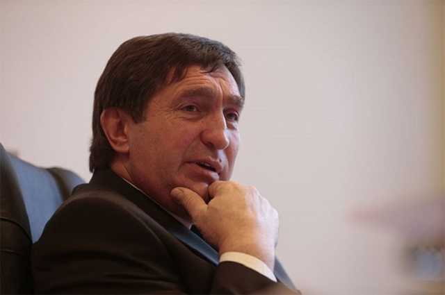 Член Высшего совета правосудия Николай Гусак сделал дочь друга своей помощницей — расследование