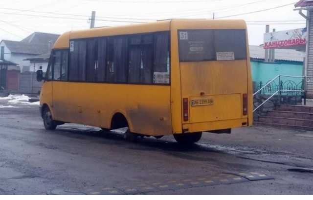 В Киеве у автобуса на ходу отпало колесо