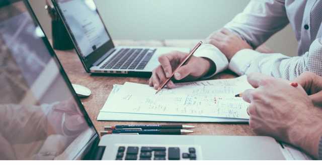 Госстат подсчитал, сколько украинцы задолжали за коммунальные услуги