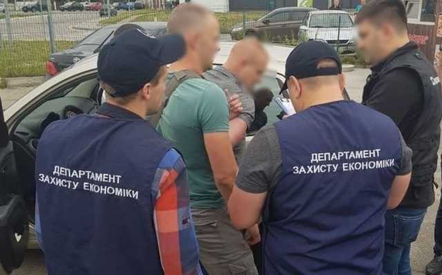 В Киевской области задержали депутата, вымогавшего взятку в миллион гривен