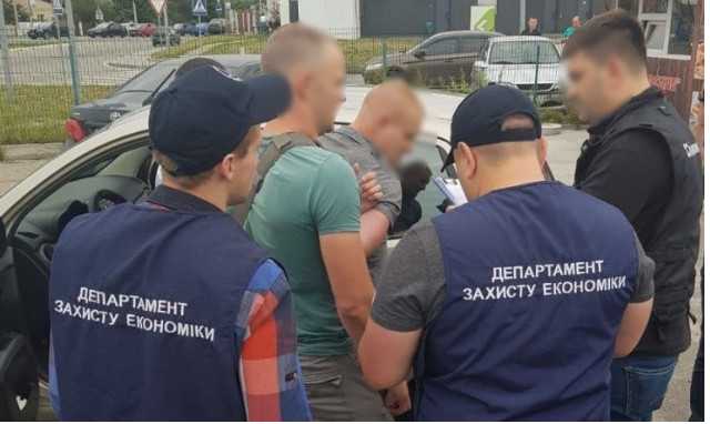 На крупной взятке попался депутат Гостомельского поселкового совета