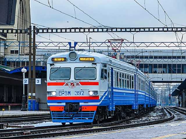 Халатность инженера железнодорожного депо привела к потере 300 тысяч гривен