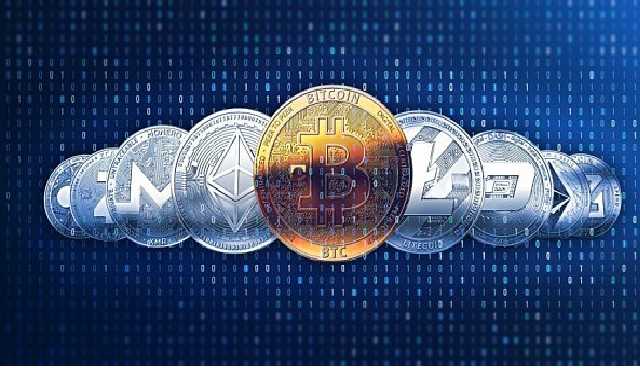 Цена биткоина опустилась ниже $6500