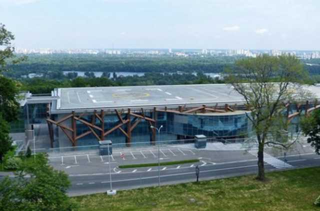 Порошенко заказал рейдерский захват КВЦ “Парковый” - Алексей Струлев