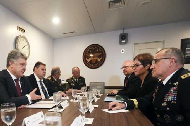 Порошенко встретился с главнокомандующим ВС США